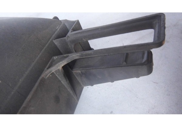 Корпус повітряного фільтра Renault Master II 2.2, 2.5 dci, 2.8 dti, 98-03, 7700300662, 7700300697, 8200453865